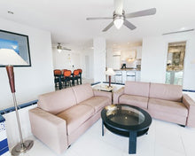 Load image into Gallery viewer, Beverly Hills Heights