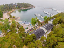 Load image into Gallery viewer, Holiday Club Airisto