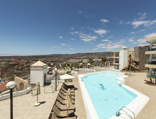 Load image into Gallery viewer, Holiday Club Vista Amadores